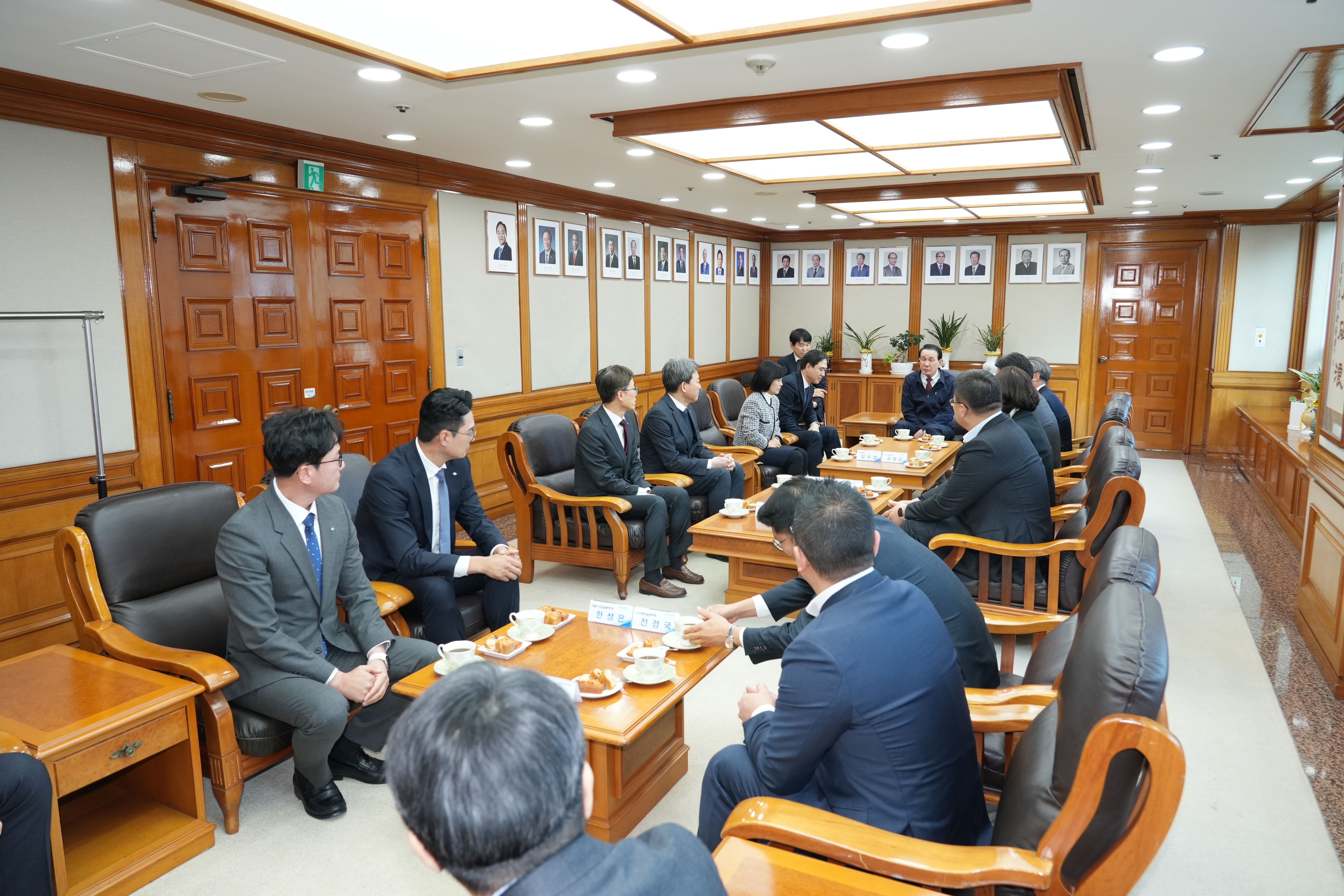 20260102 수협중앙회 및 수협은행 승진자 면담  대표이미지